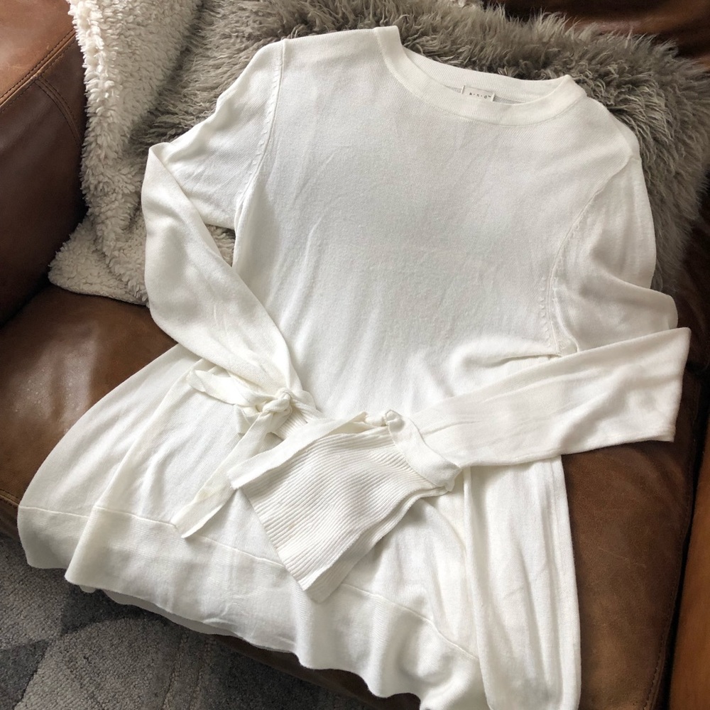 Beautiful a.new.day very soft white sweater xs